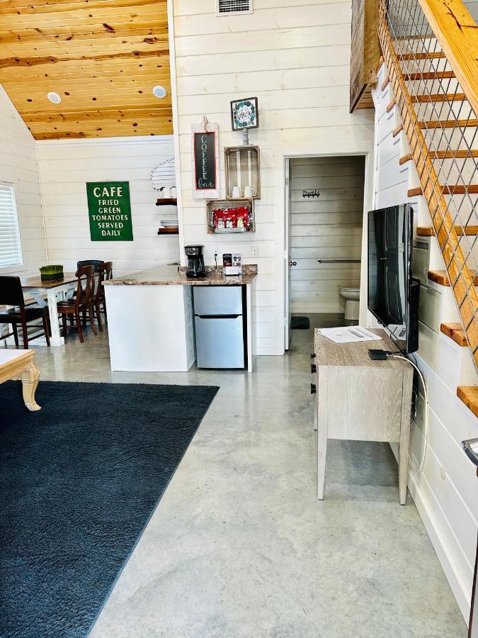 Knotty Squirrel Cabins Mountain View Luaran gambar